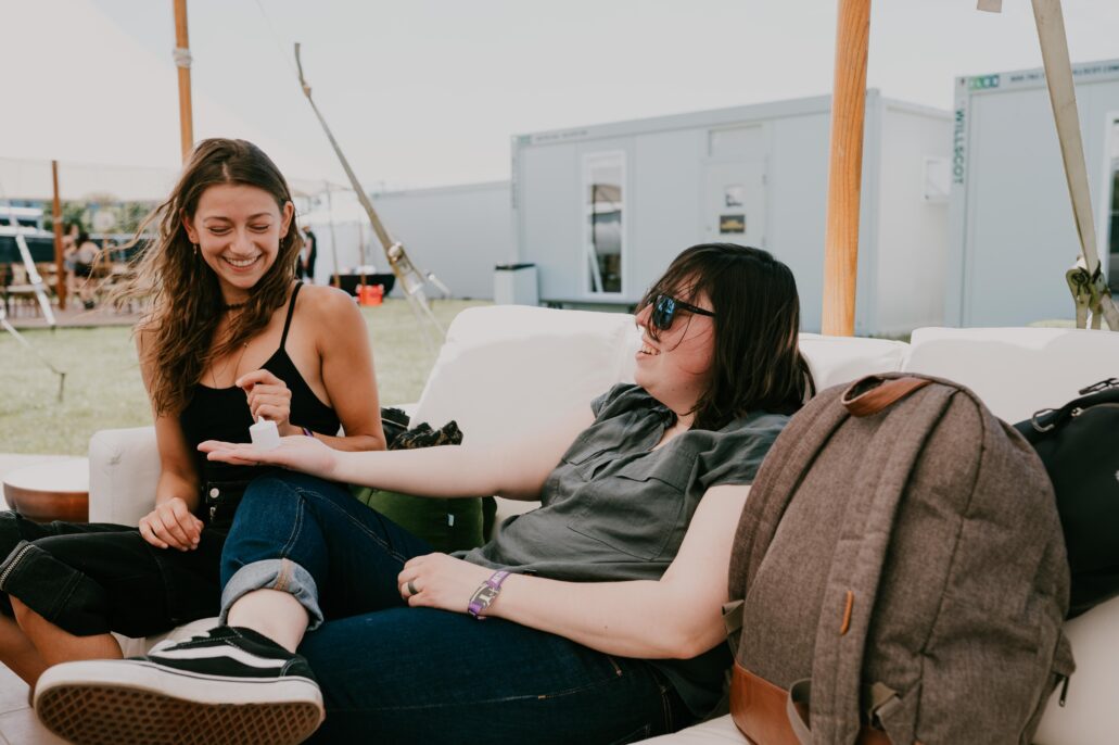 the wolff sisters backstage at boston calling music festival by boston music photographer lisa czech